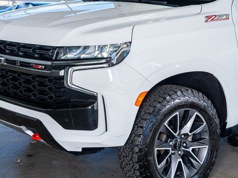 Used 2021 Chevrolet Tahoe Z71 w/ Luxury Package image 12