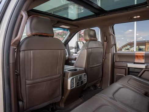 Used 2017 Ford F250 King Ranch w/ King Ranch Ultimate Package AWD/4WD image 41