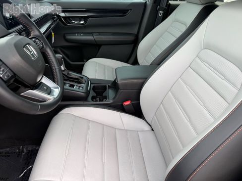 Certified 2026 Honda CR-V Sport Touring image 14
