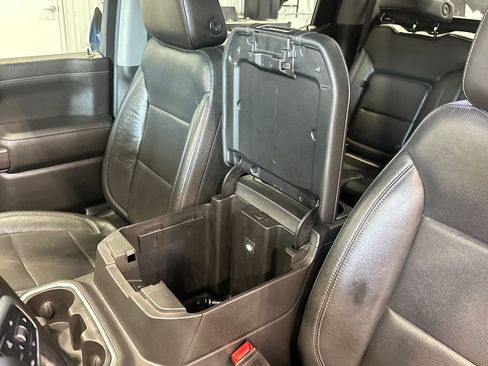 Used 2019 Chevrolet Silverado 1500 LTZ w/ LTZ Plus Package AWD/4WD image 24