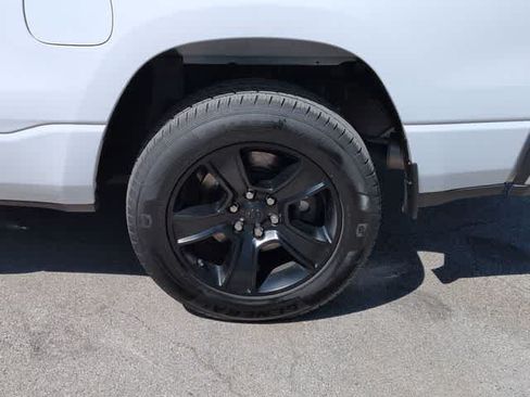 Used 2021 RAM 1500 Big Horn AWD/4WD image 14