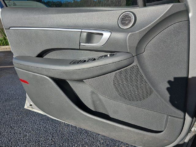 Used 2021 Hyundai Sonata SE FWD image 24