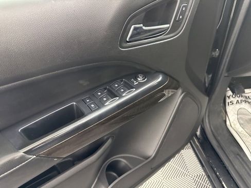 Used 2016 GMC Canyon SLE w/ SLE Convenience Package image 24