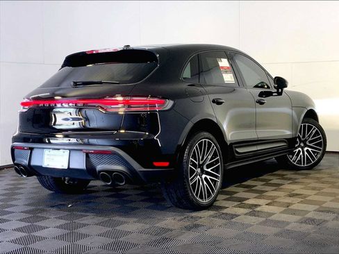 Certified 2023 Porsche Macan AWD/4WD image 7