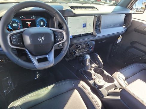 New 2025 Ford Bronco Badlands w/ Sasquatch Package image 32
