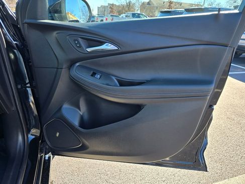 Certified 2025 Buick Encore GX Sport Touring w/ Comfort Package image 36