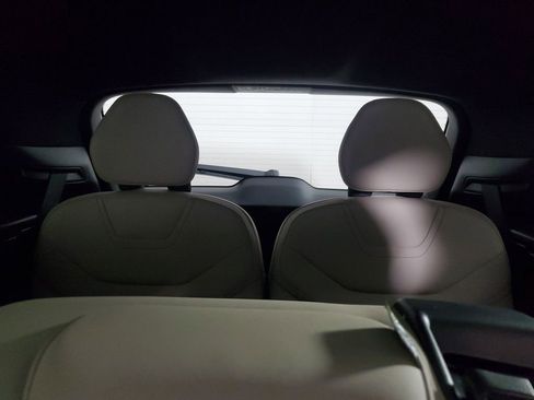 New 2026 Volvo EX90 Plus RWD image 14