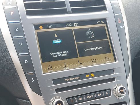 Used 2017 Lincoln MKZ Select w/ Climate Package image 15