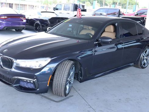 Used 2017 BMW 740i RWD image 8