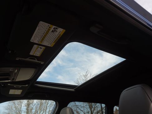 New 2026 Subaru Forester Touring AWD/4WD image 9