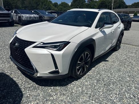 Used 2020 Lexus UX 200 w/ Premium Package FWD image 1