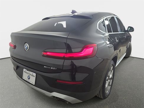Certified 2025 BMW X4 xDrive30i image 39