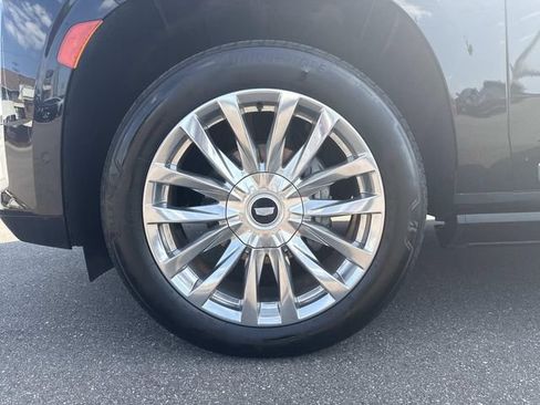Certified 2023 Cadillac Escalade Premium Luxury w/ Performance Package AWD/4WD image 11