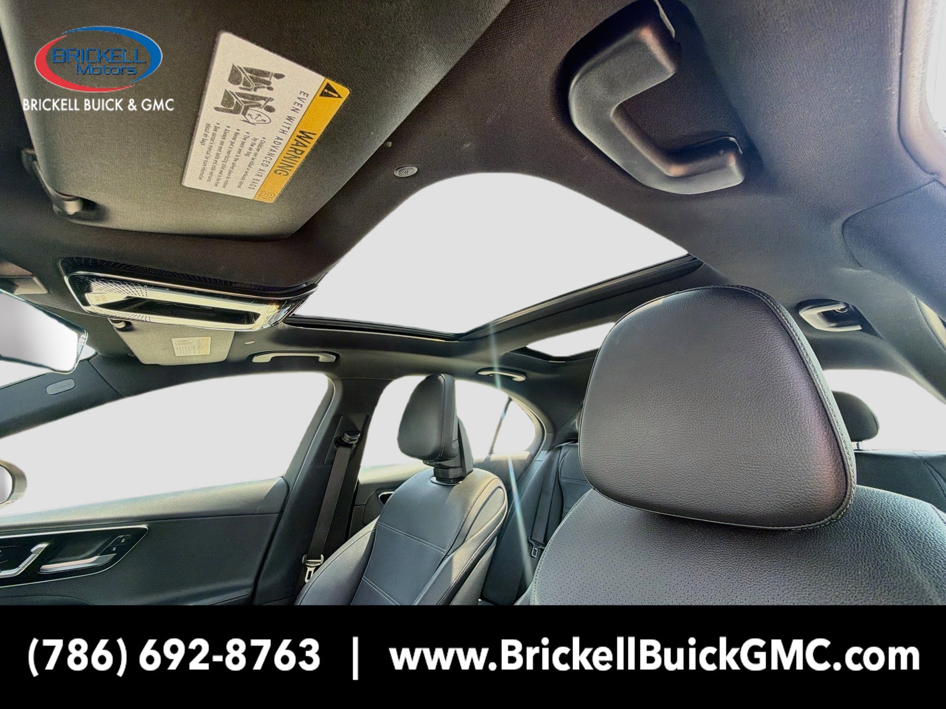 Used 2025 Mercedes-Benz C 300 Sedan image 25