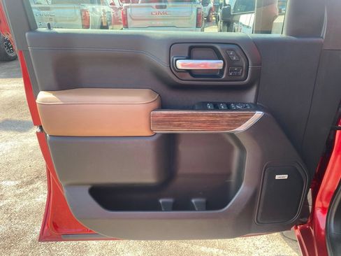 Used 2021 Chevrolet Silverado 3500 High Country AWD/4WD image 11
