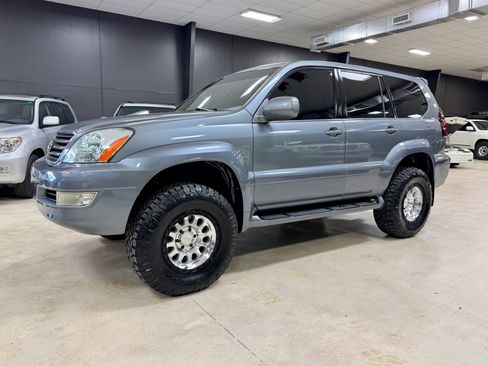 Used 2005 Lexus GX 470 image 10