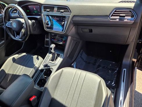 Used 2023 Volkswagen Tiguan SE R-Line AWD/4WD image 21