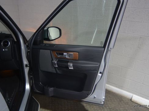 Used 2016 Land Rover LR4 4WD 4dr image 11