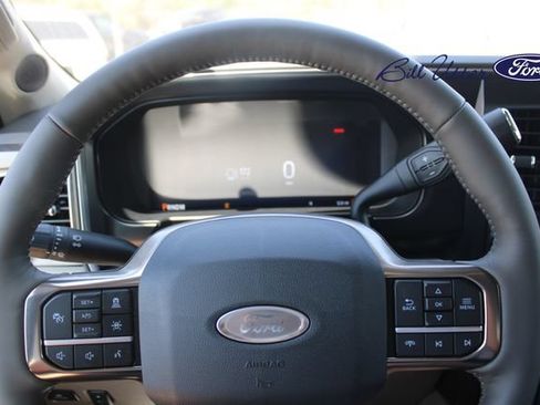 New 2026 Ford F350 Platinum w/ Platinum Plus Package AWD/4WD image 18