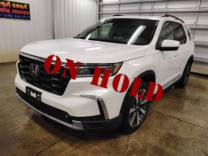 Used 2025 Honda Pilot Touring