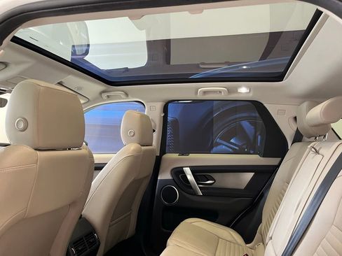 Used 2021 Land Rover Discovery Sport S image 21