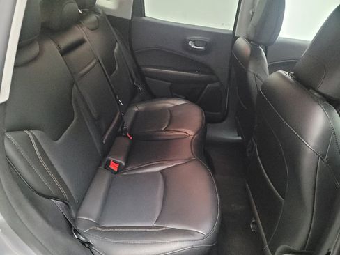 Used 2019 Jeep Compass Limited image 19