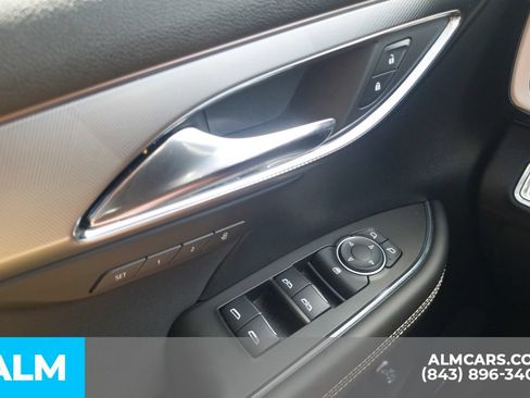 Used 2024 Buick Envision Sport Touring AWD/4WD image 16