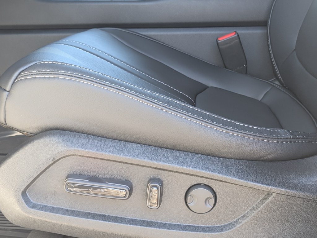 New 2026 Honda Pilot Touring image 20