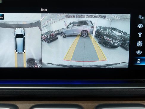 Used 2022 Mercedes-Benz GLS 450 4MATIC image 29