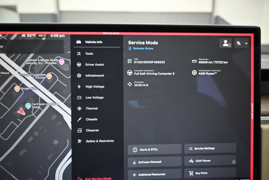 Used 2022 Tesla Model S AWD/4WD image 16