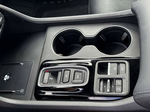Certified 2025 Honda Pilot EX-L image 29