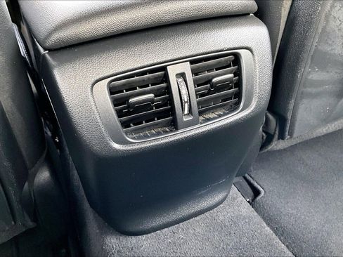 Used 2023 Acura TLX image 31