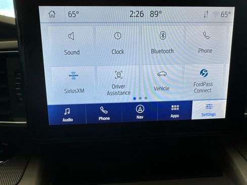 Used 2022 Ford Explorer XLT w/ Equipment Group 202A RWD image 35