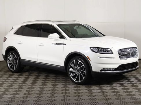 Used 2023 Lincoln Nautilus Reserve w/ Equipment Group 202A AWD/4WD image 61