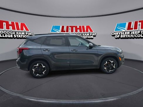 Used 2025 Kia Seltos S image 9