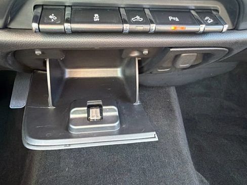 Used 2016 Chevrolet Silverado 1500 LT w/ All Star Edition AWD/4WD image 34