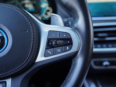 Used 2022 BMW X5 xDrive45e w/ M Sport Package image 31