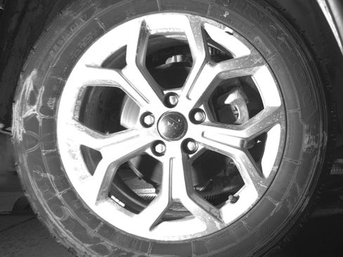 Used 2025 Jeep Compass Latitude image 15