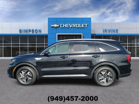 Used 2023 Kia Sorento EX w/ Panoramic Sunroof Package FWD image 5