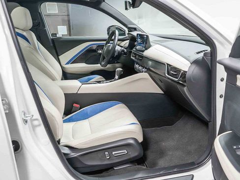 Certified 2025 Acura ADX A-Spec image 19