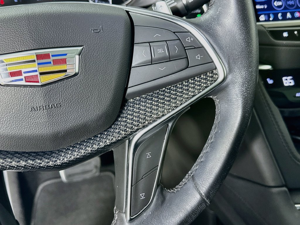 Used 2024 Cadillac XT5 Sportv AWD/4WD image 13