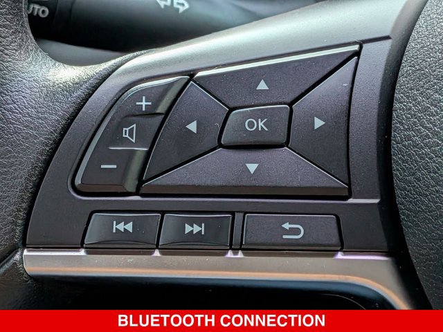 Certified 2025 Nissan Sentra SV FWD image 22