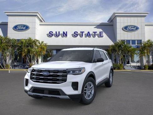 New 2026 Ford Explorer Active image 3