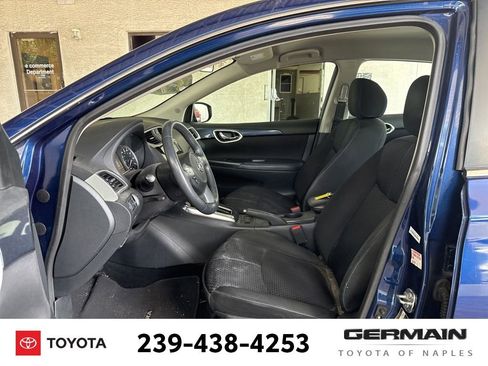 Used 2019 Nissan Sentra SR FWD image 15