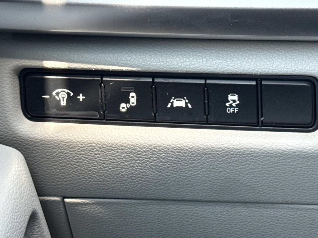 Used 2021 Kia Telluride S AWD/4WD image 13