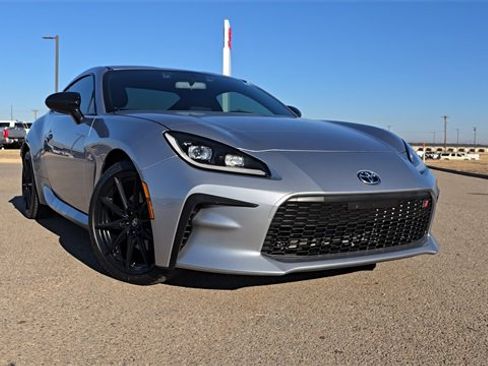 Used 2024 Toyota GR86 Premium image 9