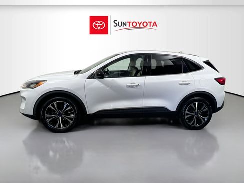 Used 2022 Ford Escape SE w/ SE Sport Appearance Package FWD image 7