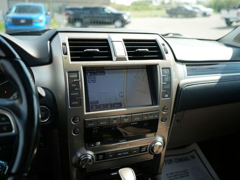 Used 2021 Lexus GX 460 Premium AWD/4WD image 13
