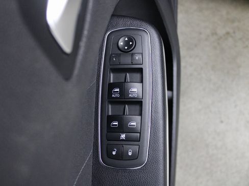 Used 2019 Dodge Charger Scat Pack image 15