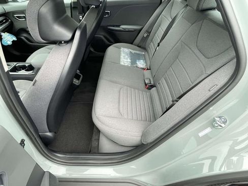 Used 2025 Kia K4 EX FWD image 11